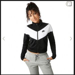 Nike Women's Sportswear Heritage Track Jacket in S black and white